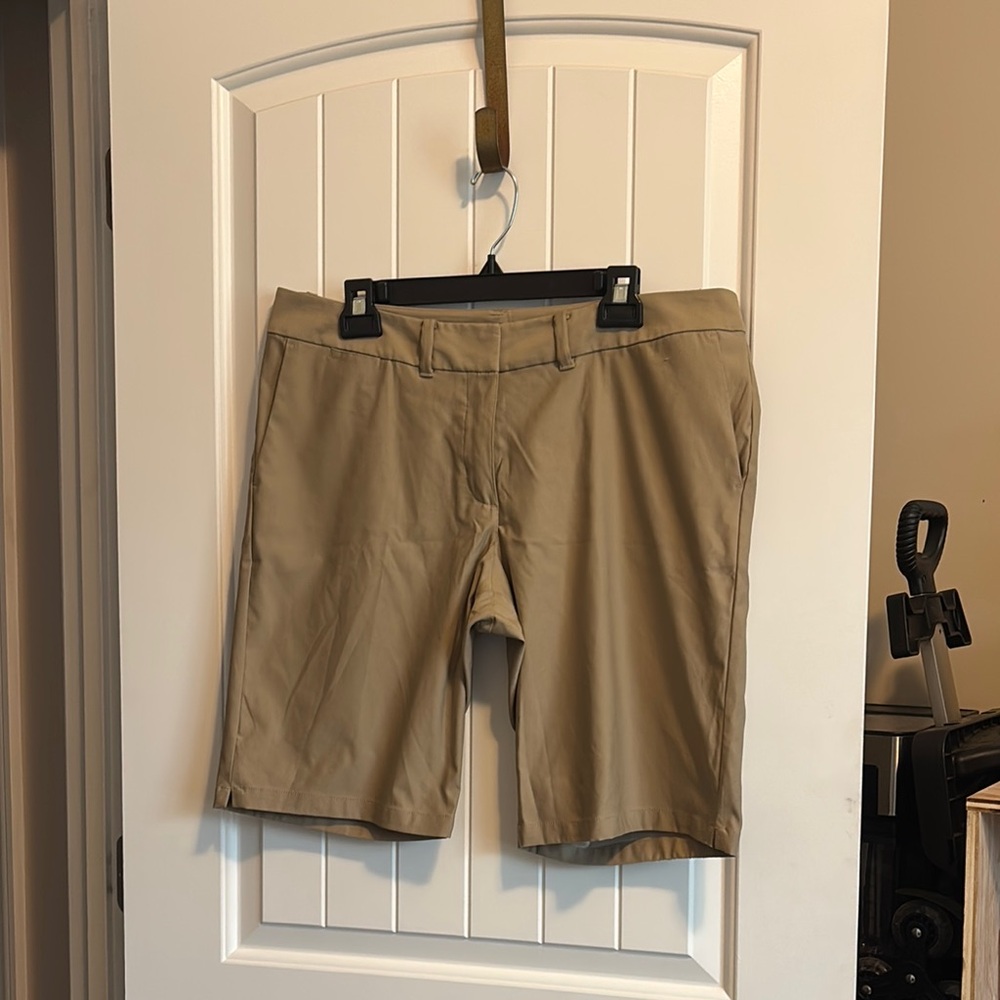 Nike Khaki Flat Front Shorts. Size 12
